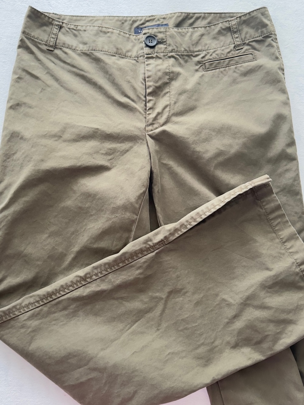 Banana Republic khaki pants size 8